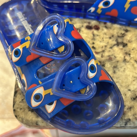 Girls 11 MINI MELISSA WIDE + CAPETOS KIDS NWT - Picture 6 of 7